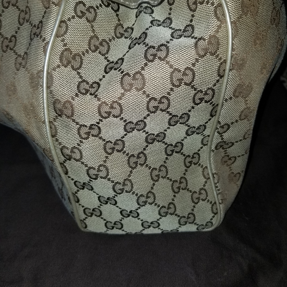 Gucci bag